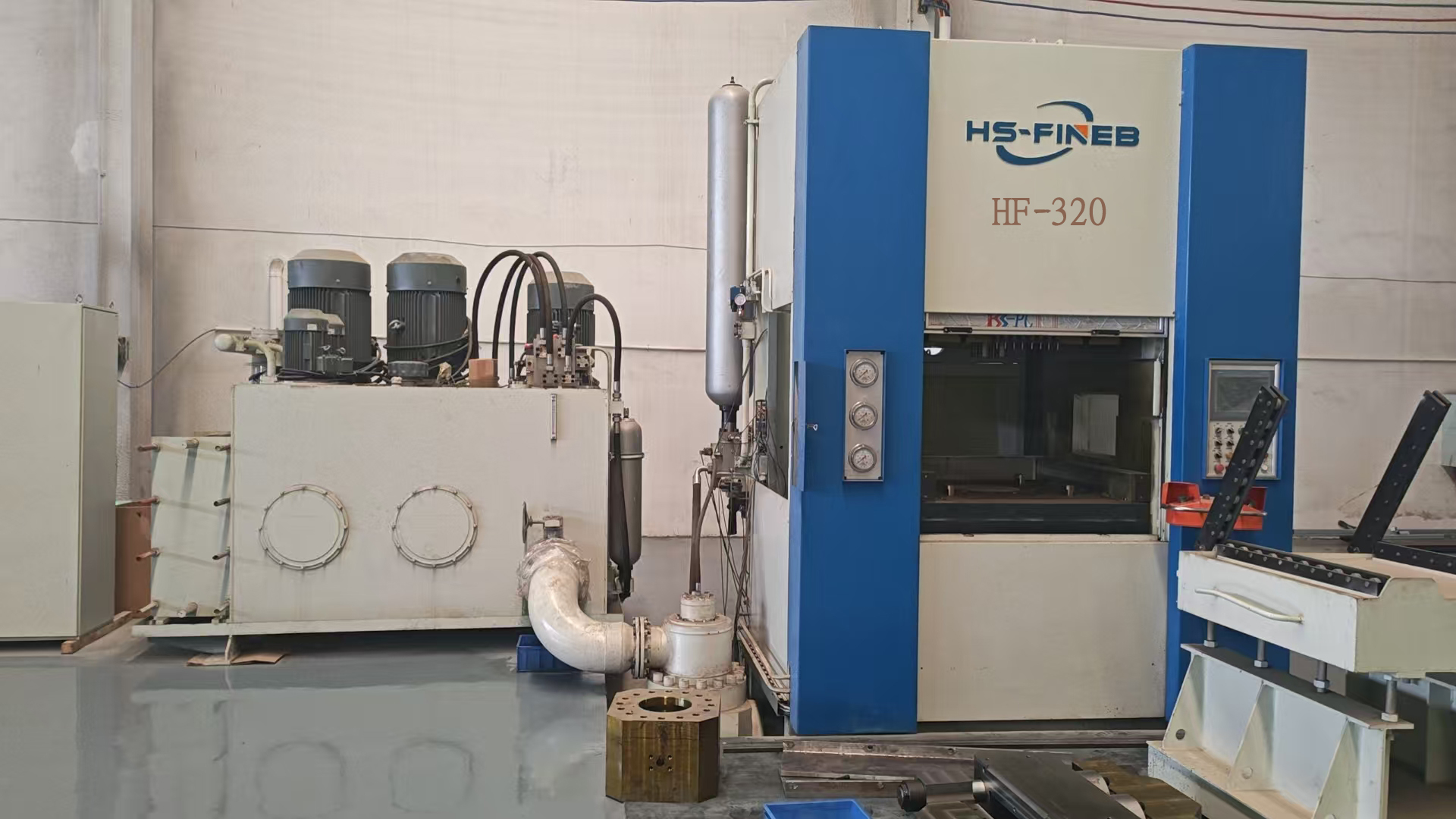 HF-320 320-ton fine blanking press machine